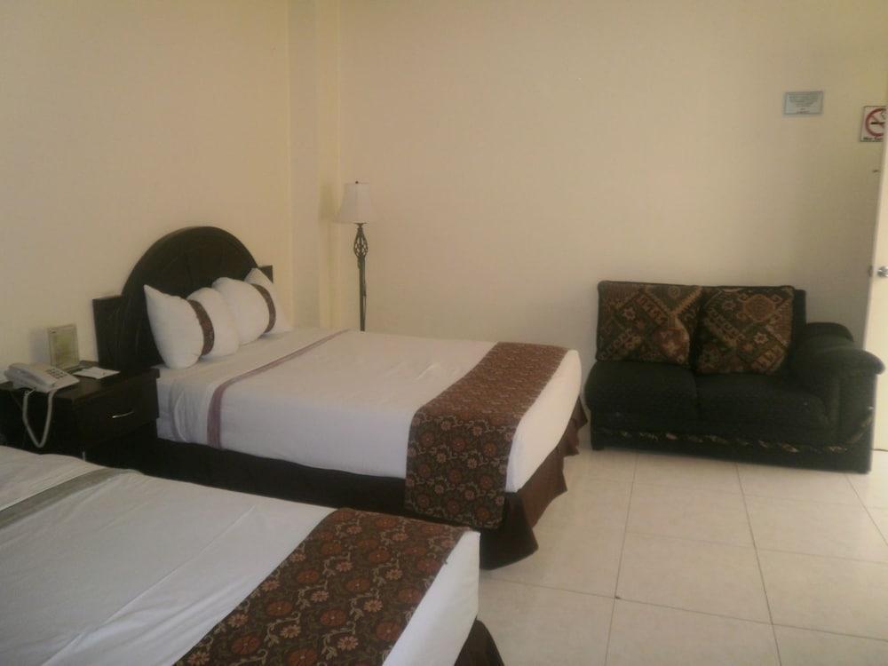 Hotel He Centro - Desayuno Incluido à Tuxtla Gutiérrez Extérieur photo